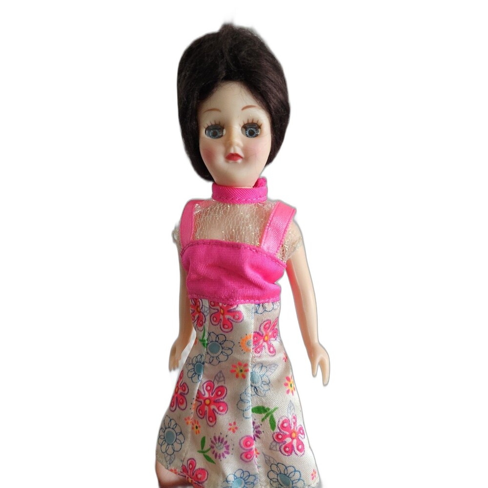 1970s Vintage Doll 7 inch Dark Hair. Blue Eyes Open And Close. Orginal Outfit